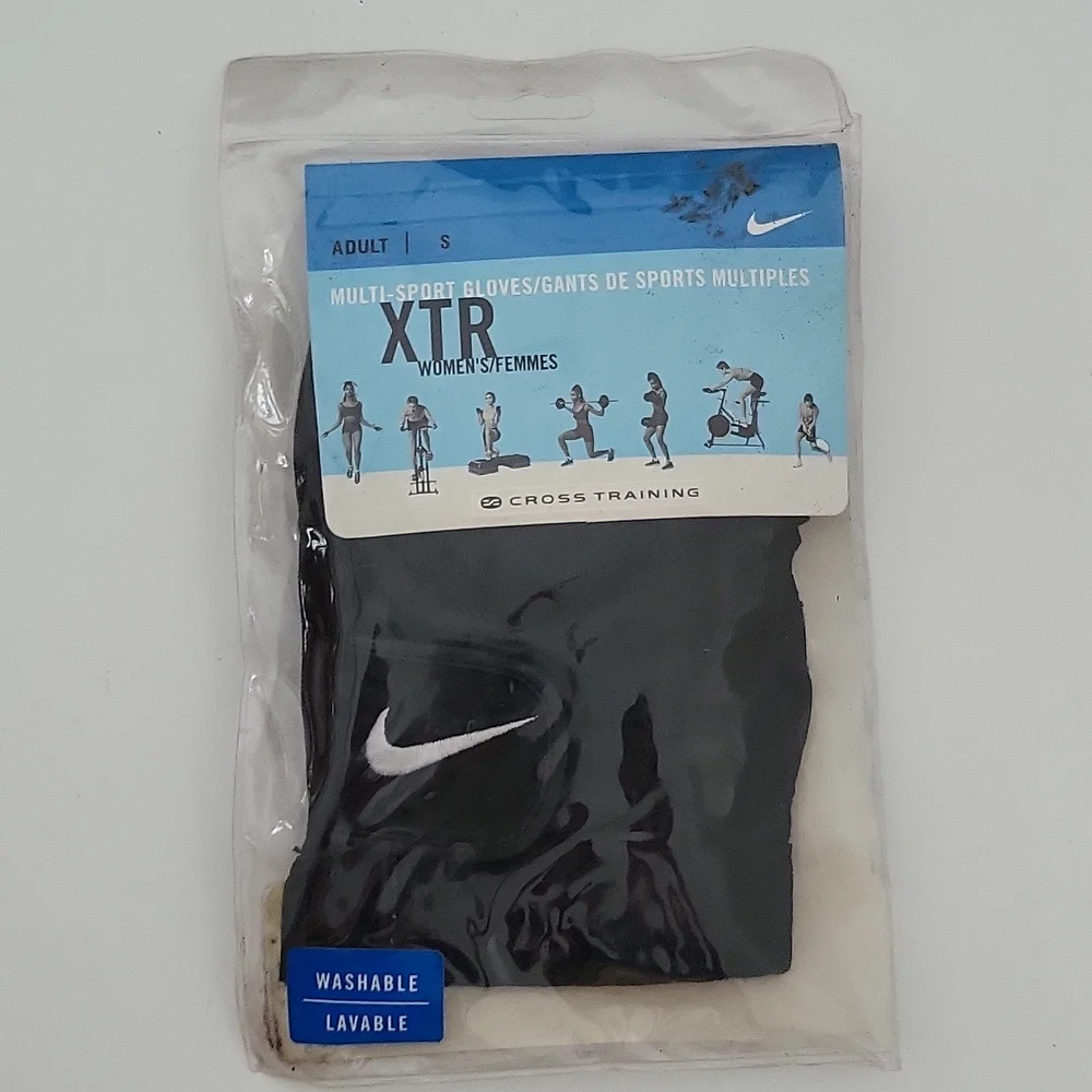 Nike Women's XTR Cross Training Multi Sport Gloves, Adult Size Small 1 Pair